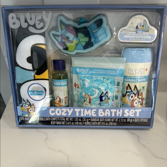Bluey 6 Piece Cozy Time Bath Set - Blue - Picture 1 of 2